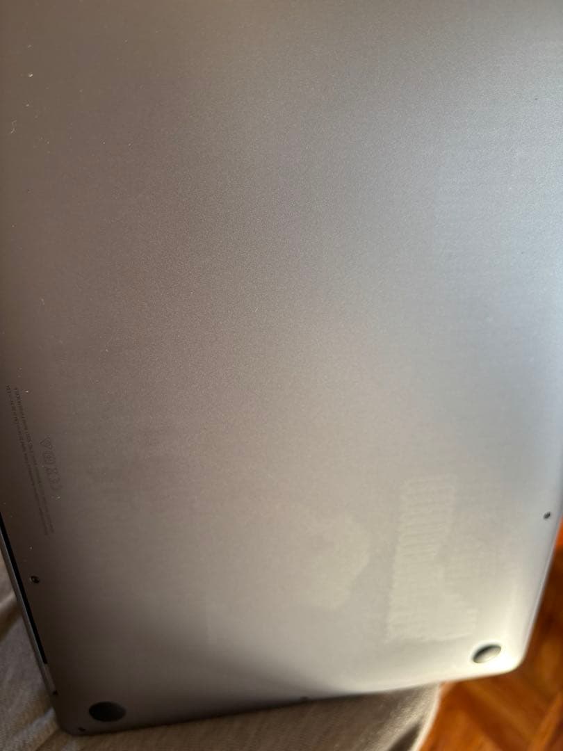 マ*ロ様 MacBook Air A2337 512GB