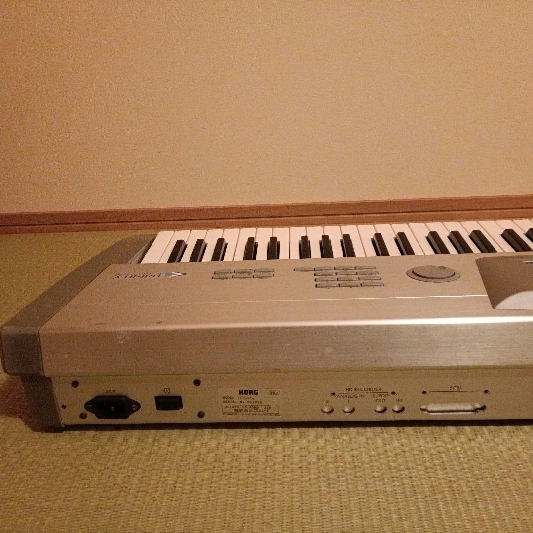 KORG TRINITY 61鍵 シンセサイザー キーボード コルグ トリニティ