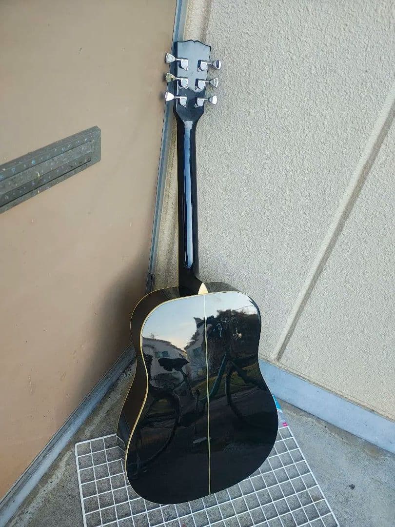 超美品 ブラック ハミングバード　ピアノブラック PU付きエレアコ