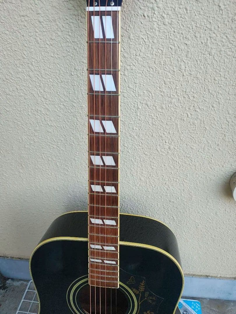 超美品 ブラック ハミングバード　ピアノブラック PU付きエレアコ