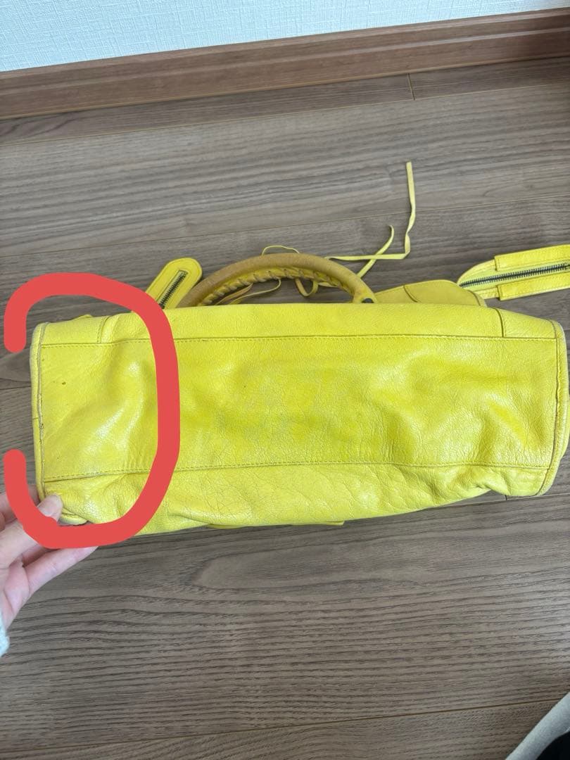 【汚れあり】　BALENCIAGAシティ　イエロー