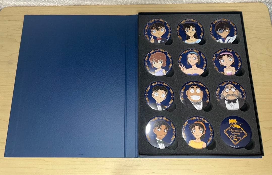 9/1までの値下げ中❗️　名探偵コナン　コンサート　2019 缶バッジ　S席限定品