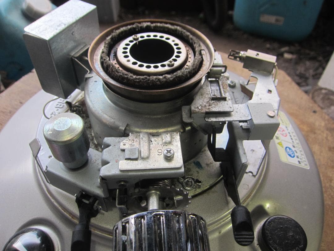 【S9688】石油ストーブ クリーニング済 トヨトミ RB-25D