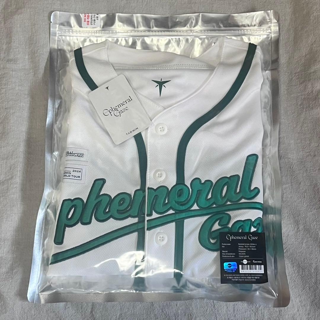 SHINee テミン ソロ ソウルコン ユニフォーム 白