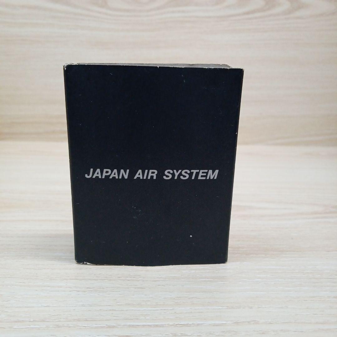 JAS 機内販売限定品　Burberry OF LONDON　　ツインブローチ