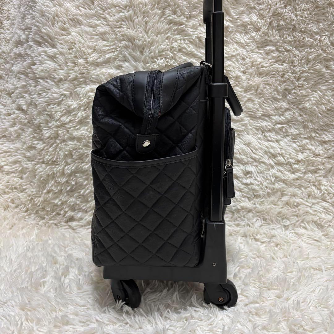 ☆美品☆ SWANY スワニー　キャリーケース　ダイヤキルト　ブラック