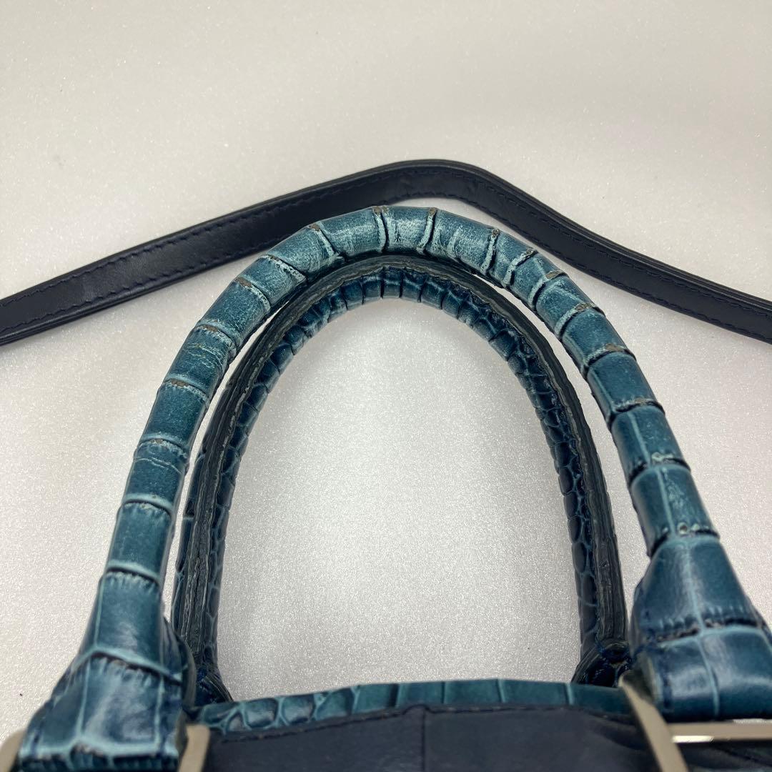 【美品】ムータ 2way ハンド ショルダーバッグ スパンコール 本革 ネイビー