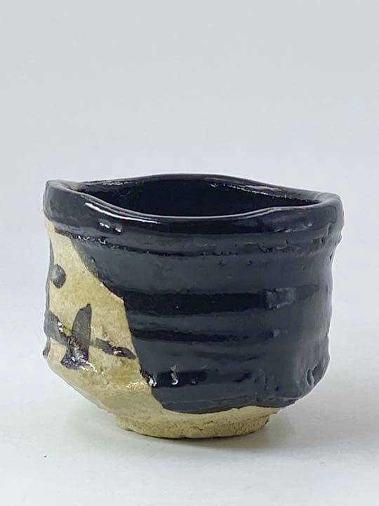 【七代　加藤幸兵衛（裕英）】黒織部　酒杯　ぐい呑み　共箱　底部在銘　父　加藤卓男