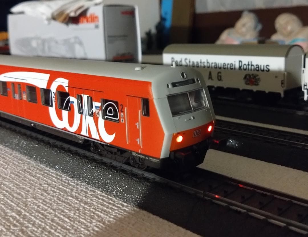 メルクリンHOデジタル　BR111電気機関車とコカ・コーラS-バーン列車セット