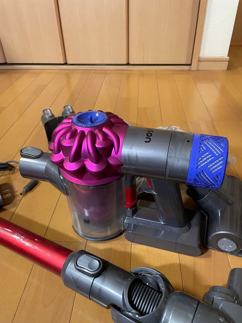 dyson ダイソンV6コードレスクリーナー5