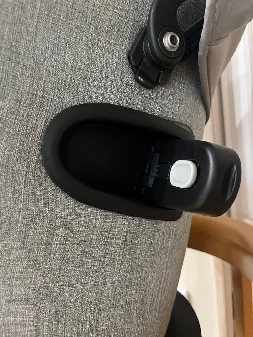 joie アイ・アーク360° チャイルドシート グレー