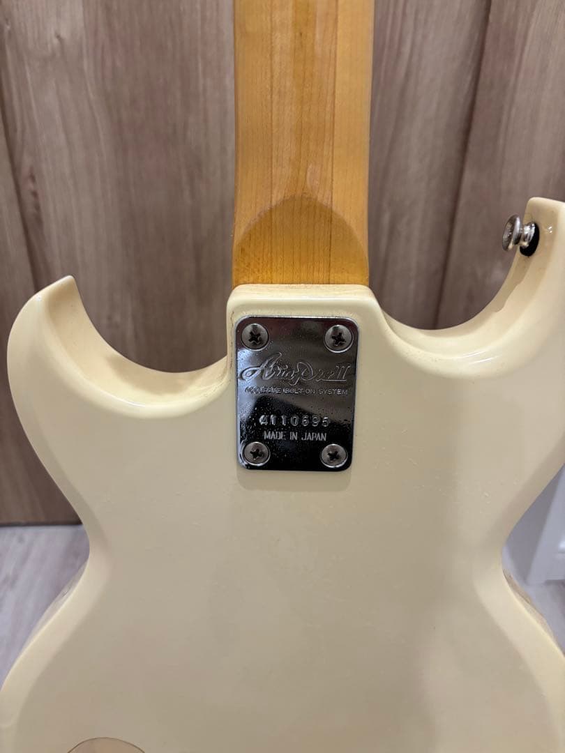 マツモク製 Aria Pro II CSB-380 当時のケースと保証書付