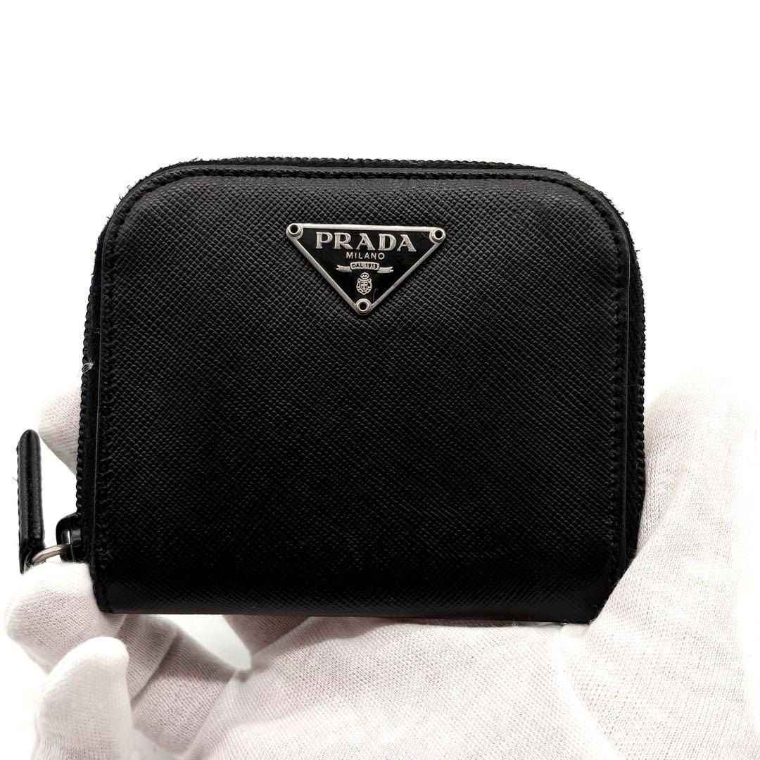 【極美品】プラダ ケース 小銭入れ サフィアーノレザー 三角ロゴ ブラック