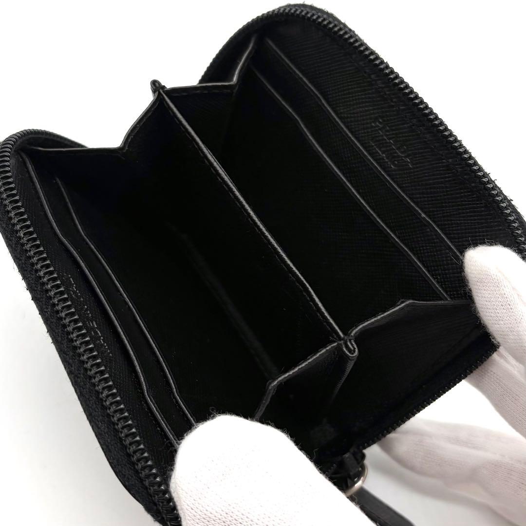 【極美品】プラダ ケース 小銭入れ サフィアーノレザー 三角ロゴ ブラック