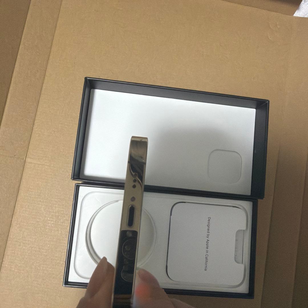 iPhone 12pro 128gb simフリーバッテリー93%