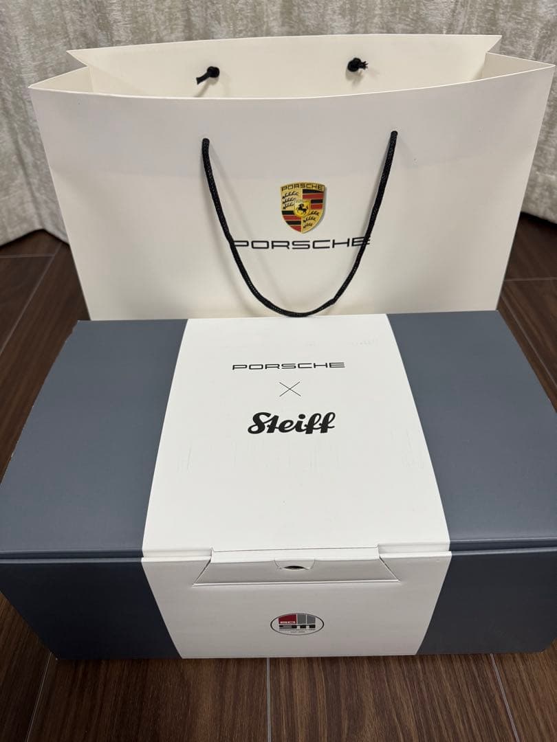 ポルシェ　シュタイフ