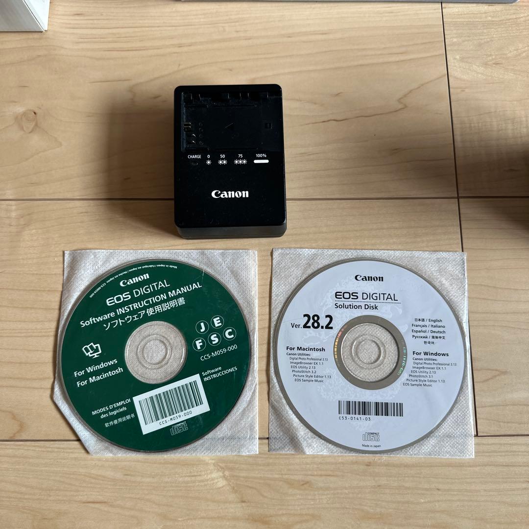 Canon EOS 70D ダブルズームキット