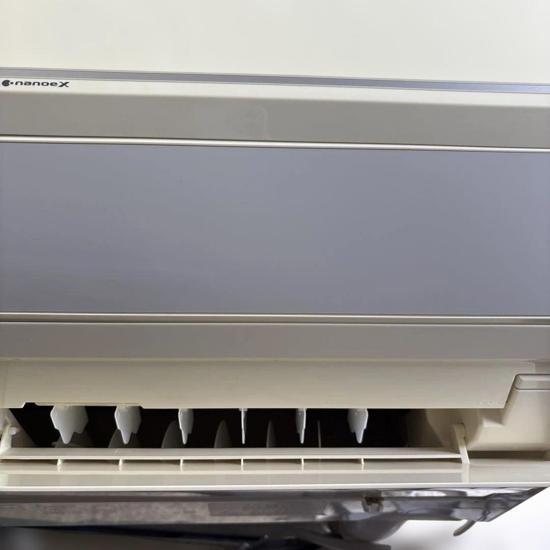 猫の手　Panasonic エアコン　CS-X567C2-W 室内機のみ
