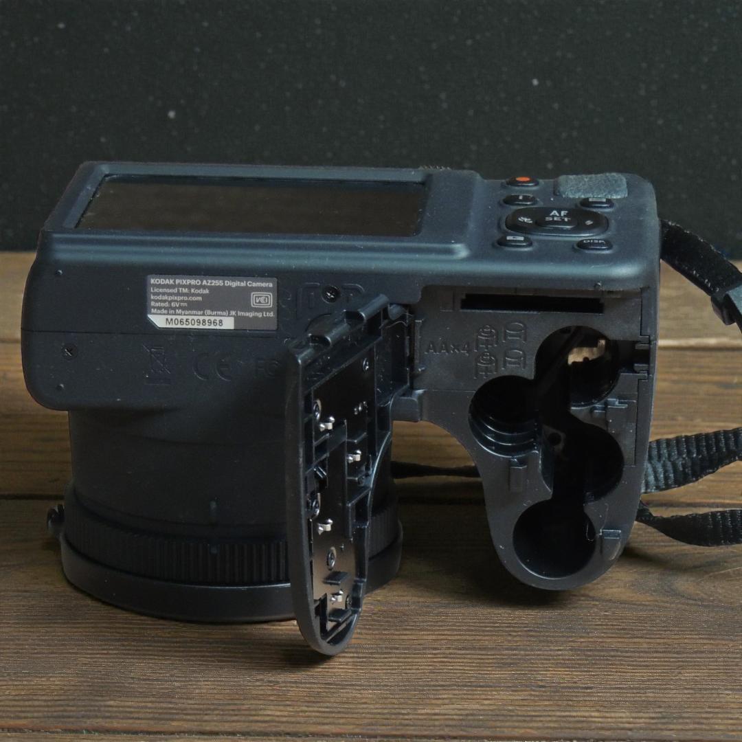 KODAK PIXPRO AZ255 デジカメ 単三電池 1676万画素