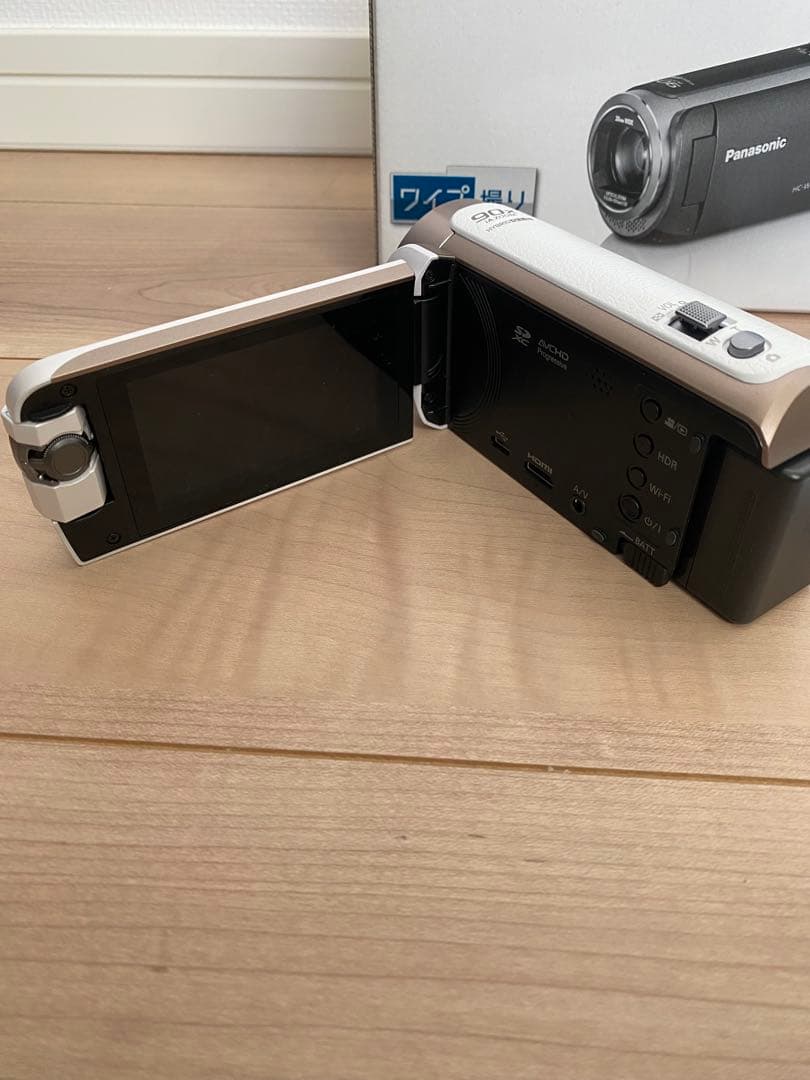 パナソニック　デジタルハイビジョンビデオカメラ　HC-W580M