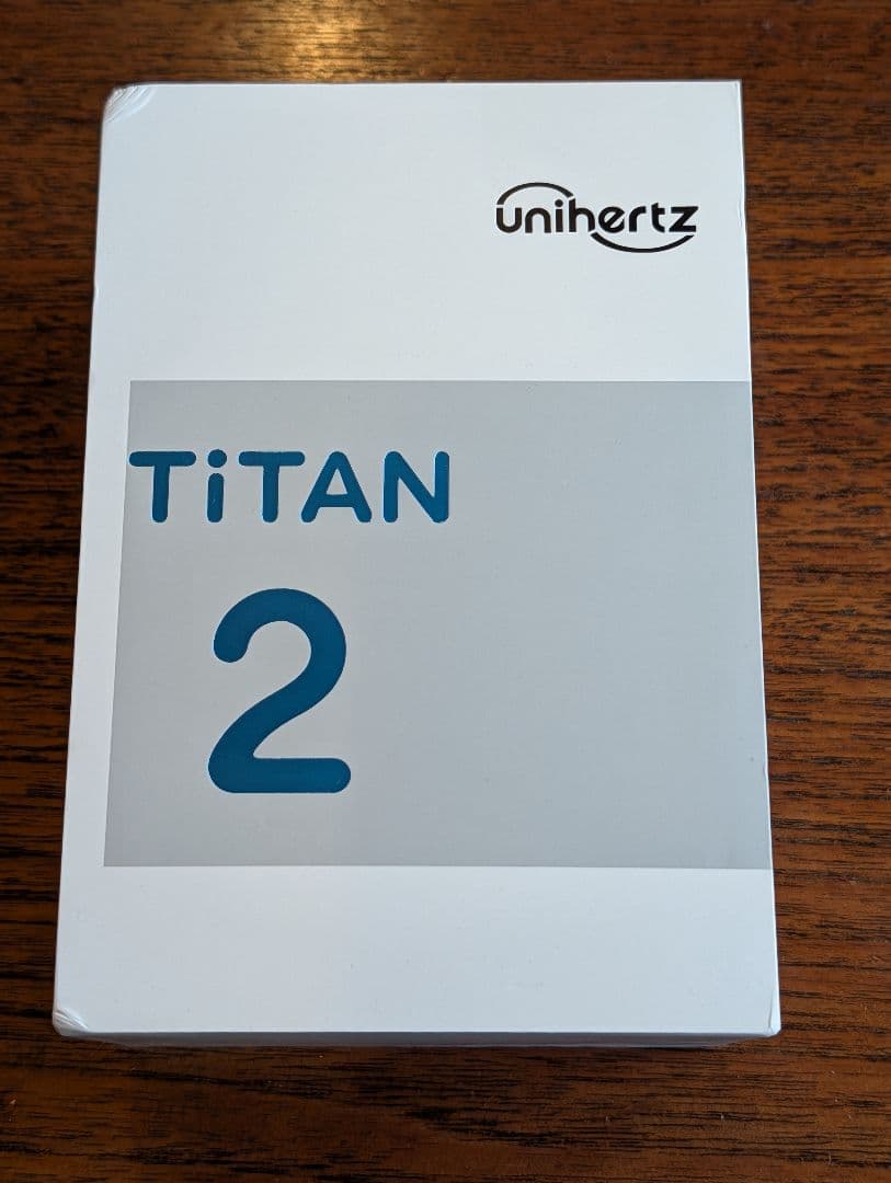 unihertz Titan 2 QWERTYキーボード付き