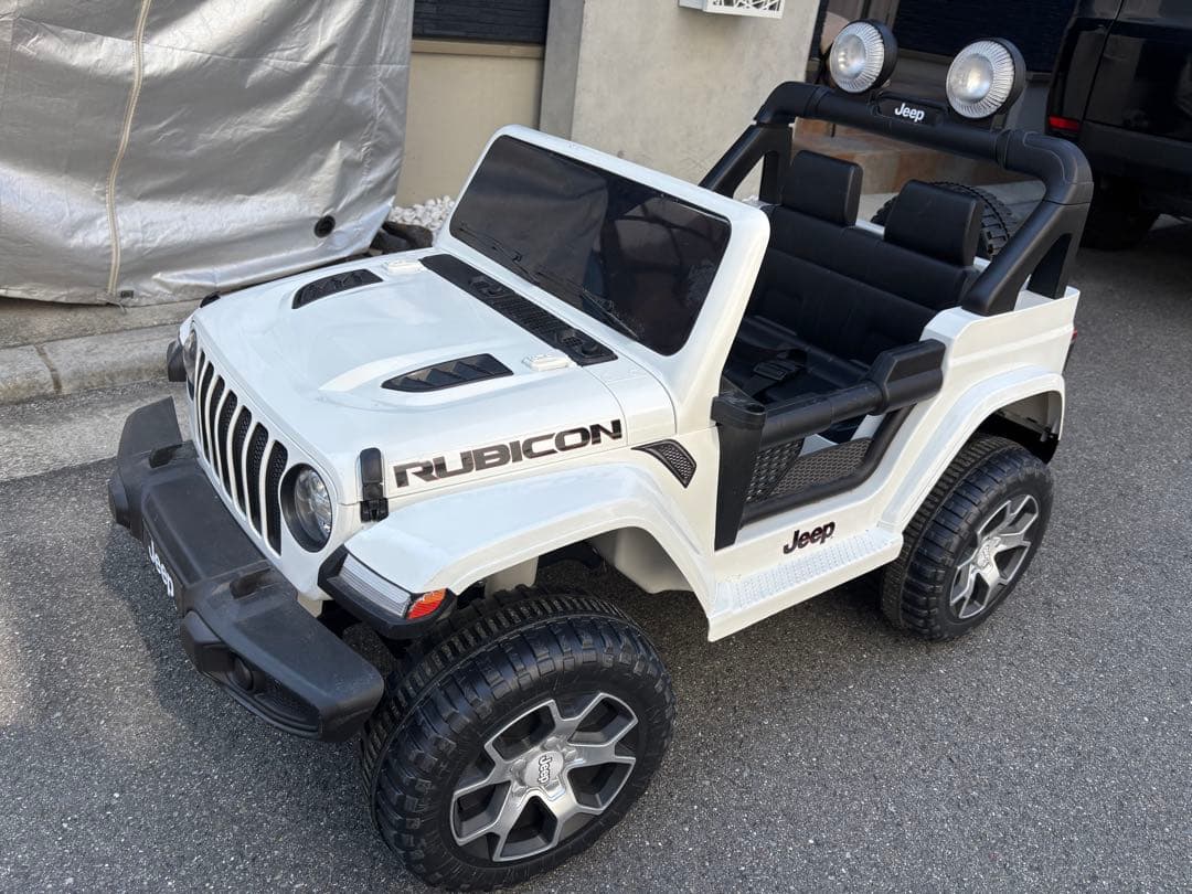 Jeep Rubicon 電動乗用車 ホワイト