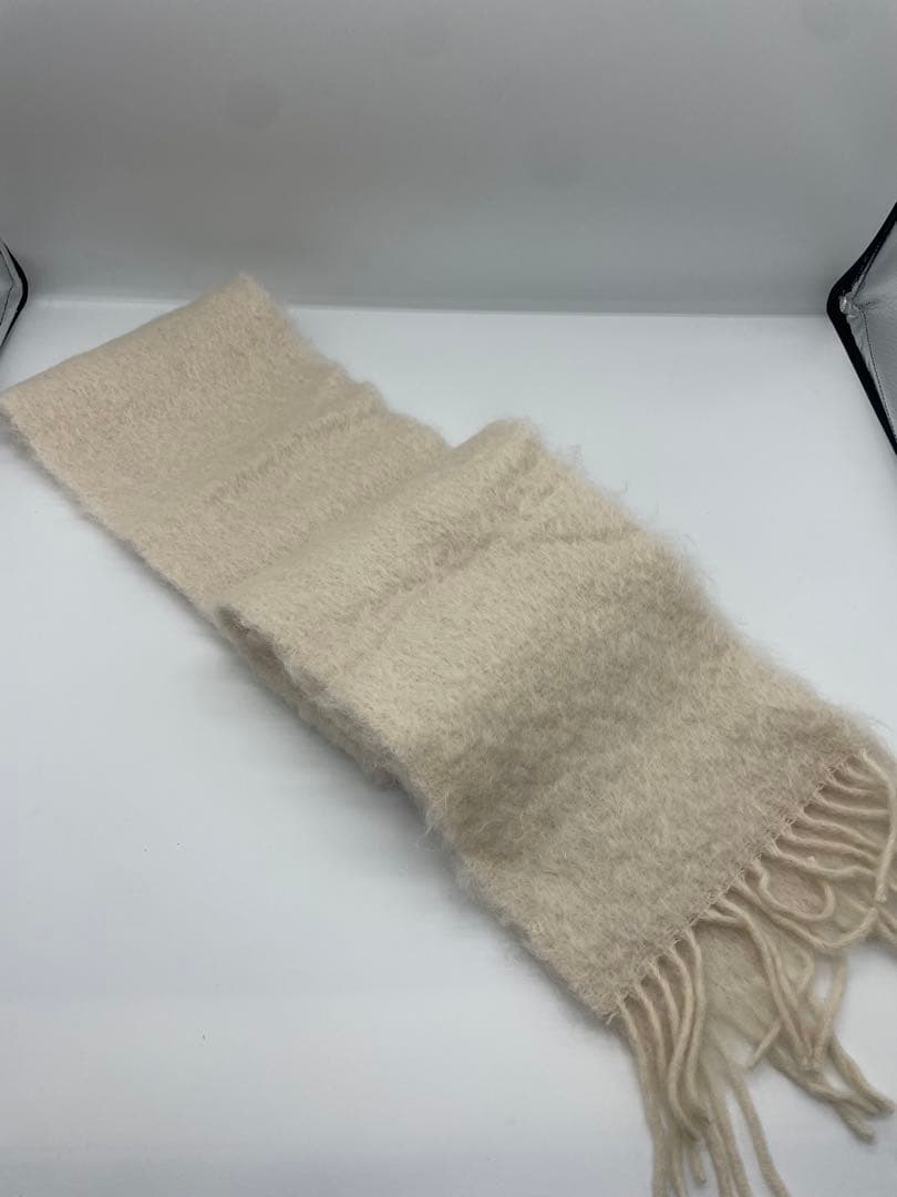 LOEWE アイボリー モヘアマフラー（ショッパー付き）