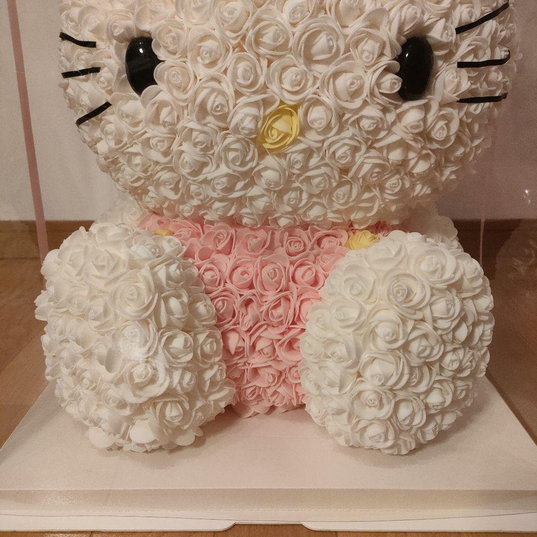 美品 ハローキティ 大型 ぬいぐるみ ブリザードフラワー