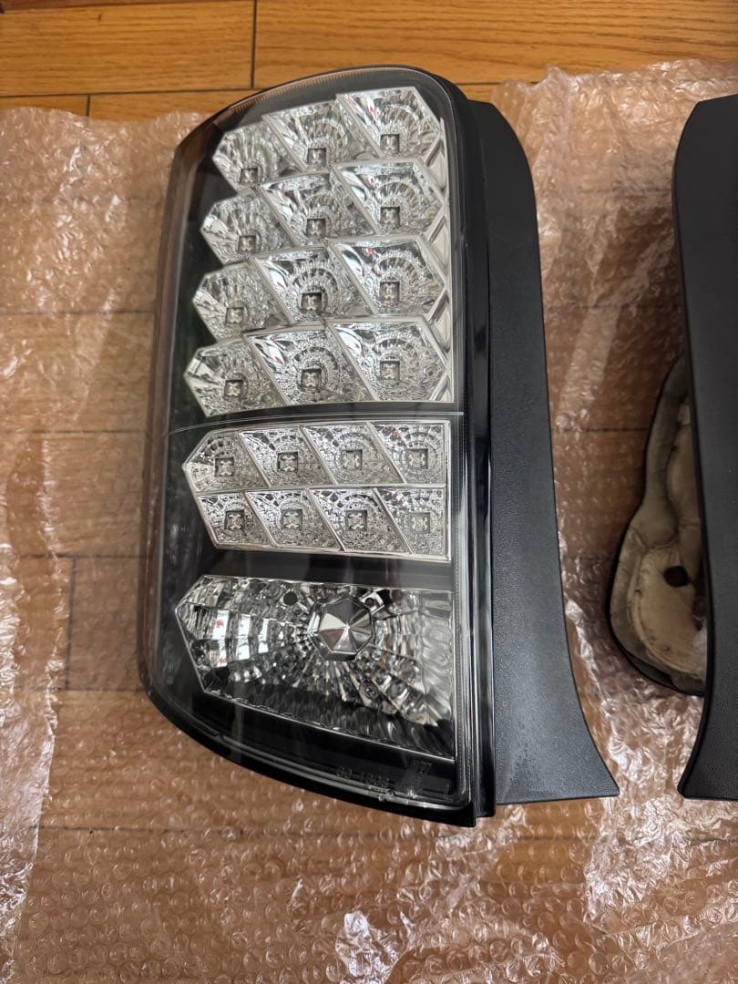 カローラルミオン　サンダーテール