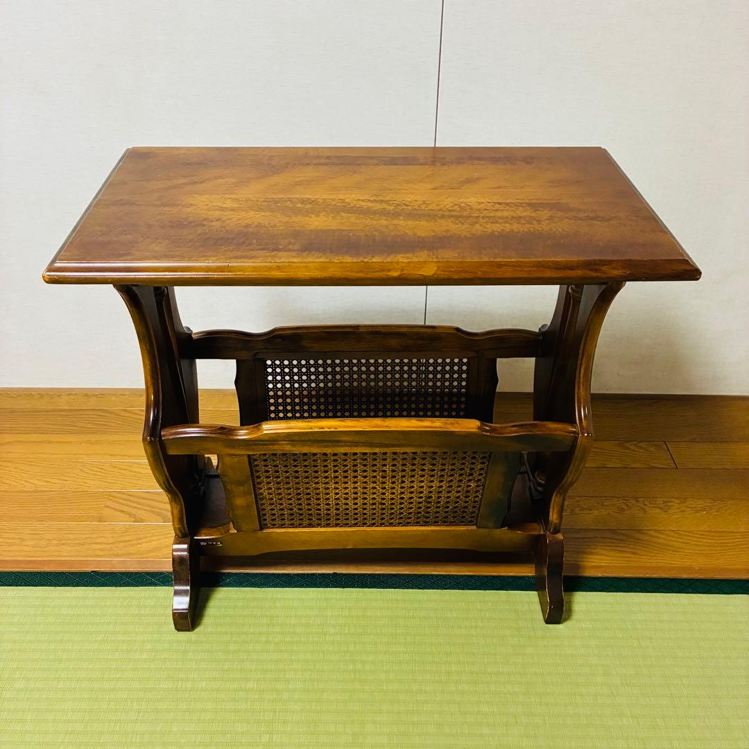 オールドカリモク　サイドテーブル　マガジンラックつき　コロニアル