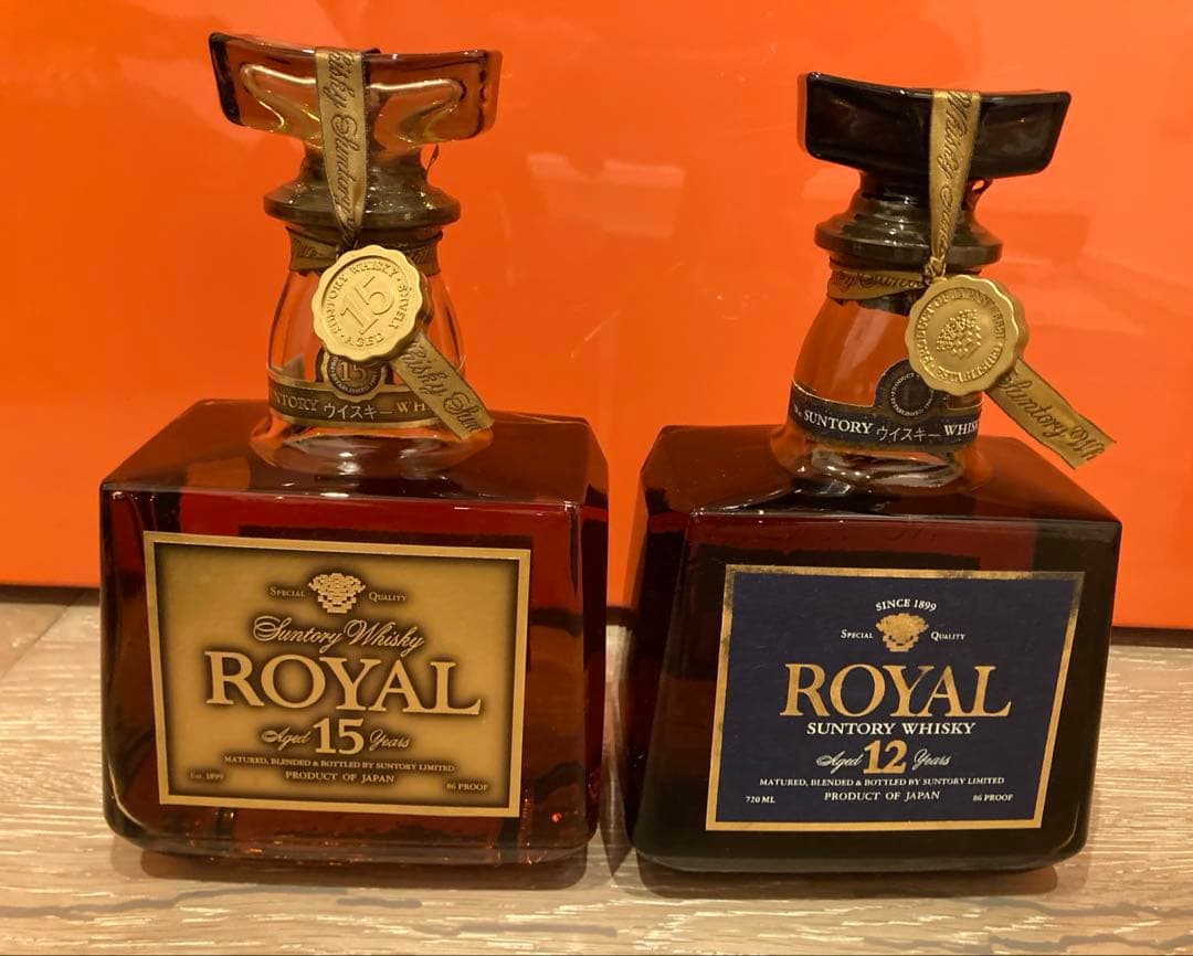 サントリー  15年 ゴールドラベル プレミアム ブルーラベル12年