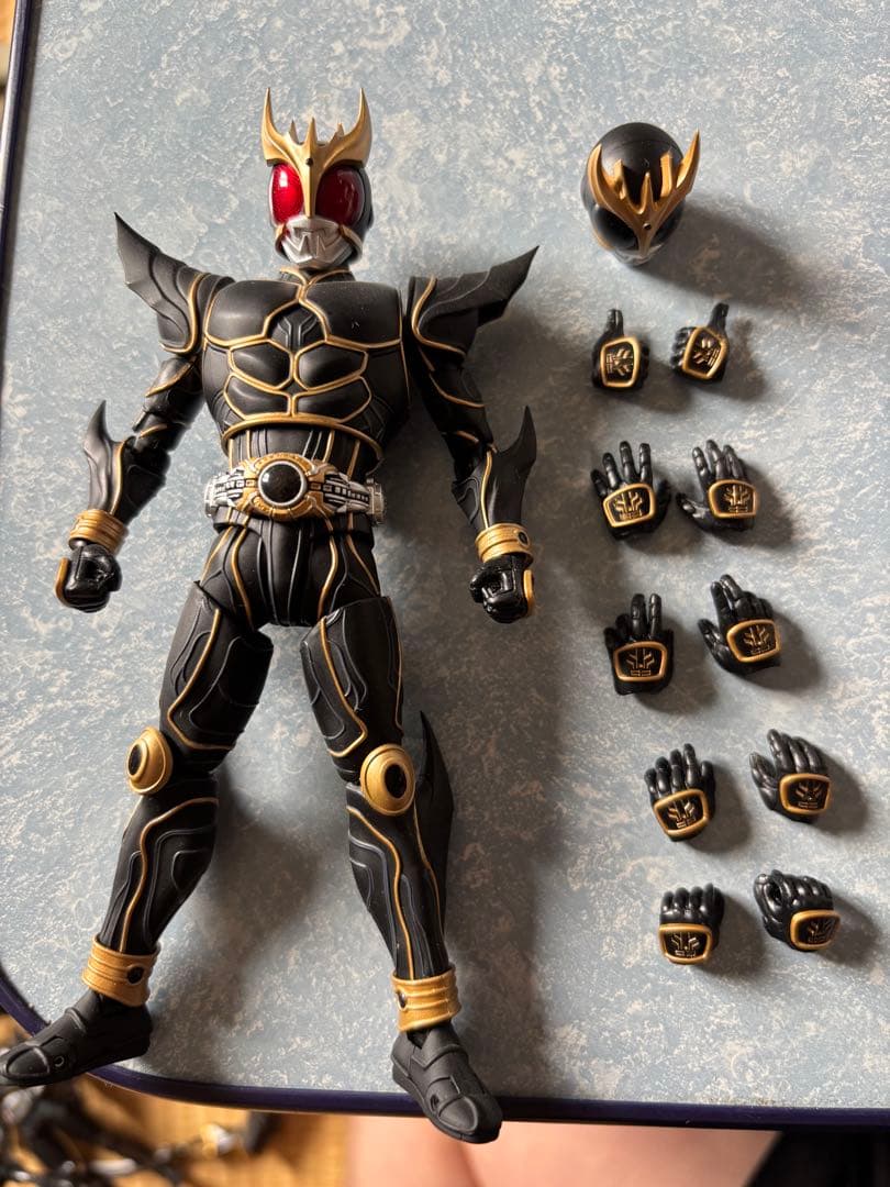 真骨彫 S.H.Figuarts 仮面ライダークウガ アルティメットフォーム