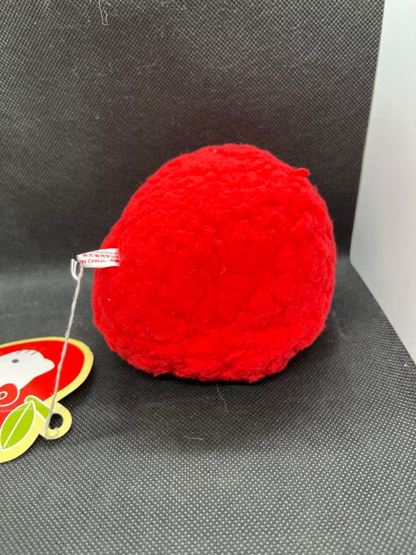 ハローキティ　丸りんごクッション　マスコット　ぬいぐるみ　レトロ