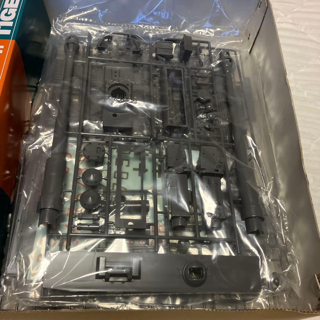 1/15 Panzerkampfwagen VI Tiger I 送料無料
