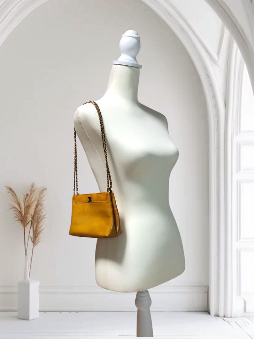 シャネル エナメル チェーンバッグ キャメル ココマーク ミニバッグ ハンド