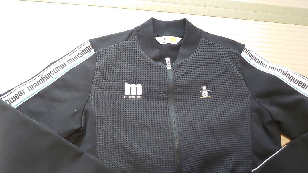 美品　マンシングウェア　レディース　ゴルフウェア　Ｌサイズ