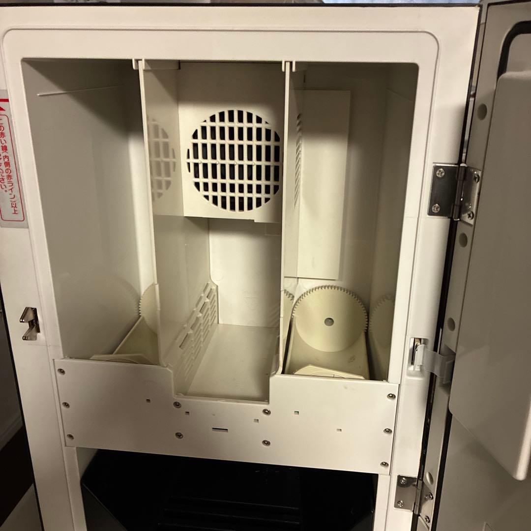 Apiceミニ自販機型冷蔵庫