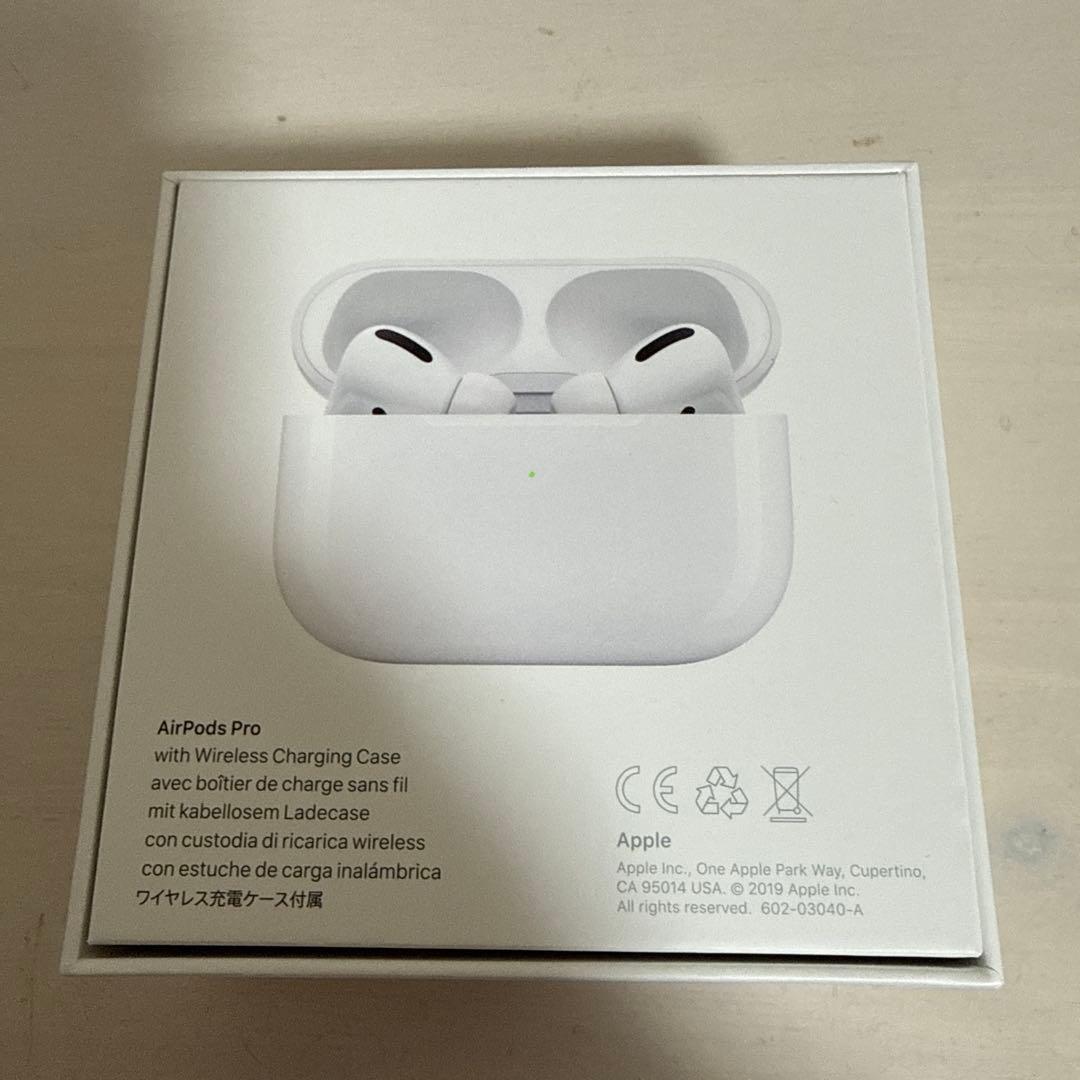 AirPods Pro ワイヤレス充電ケース付き