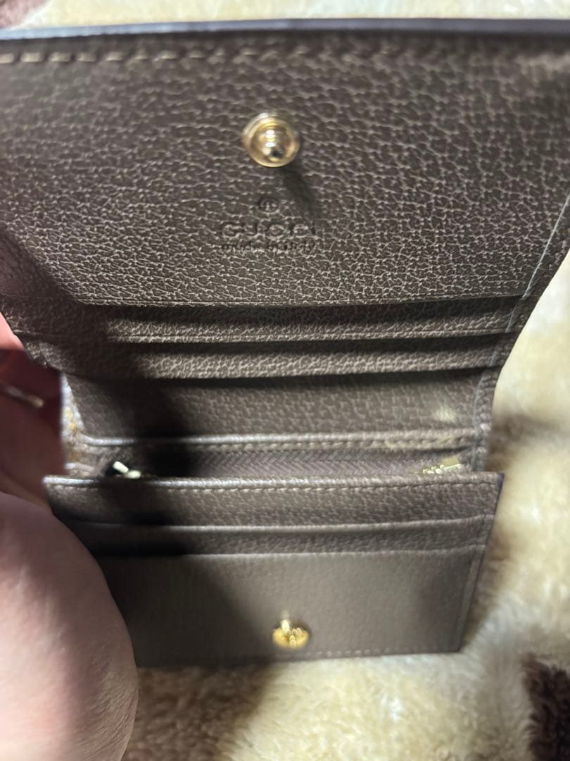 【美品】GUCCI レディース2つ折り財布