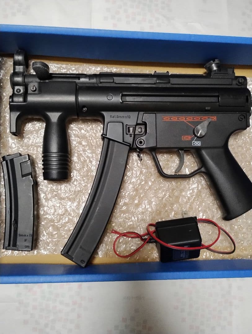 東京マルイ H&K MP5K 電動ガン　サブマガジン付き