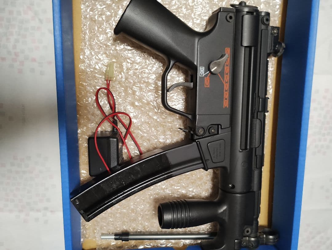 東京マルイ H&K MP5K 電動ガン　サブマガジン付き