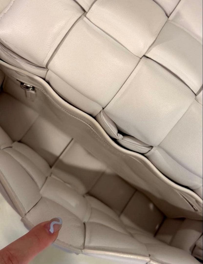 BOTTEGA VENETA ボッテガヴェネタ パデットカセット