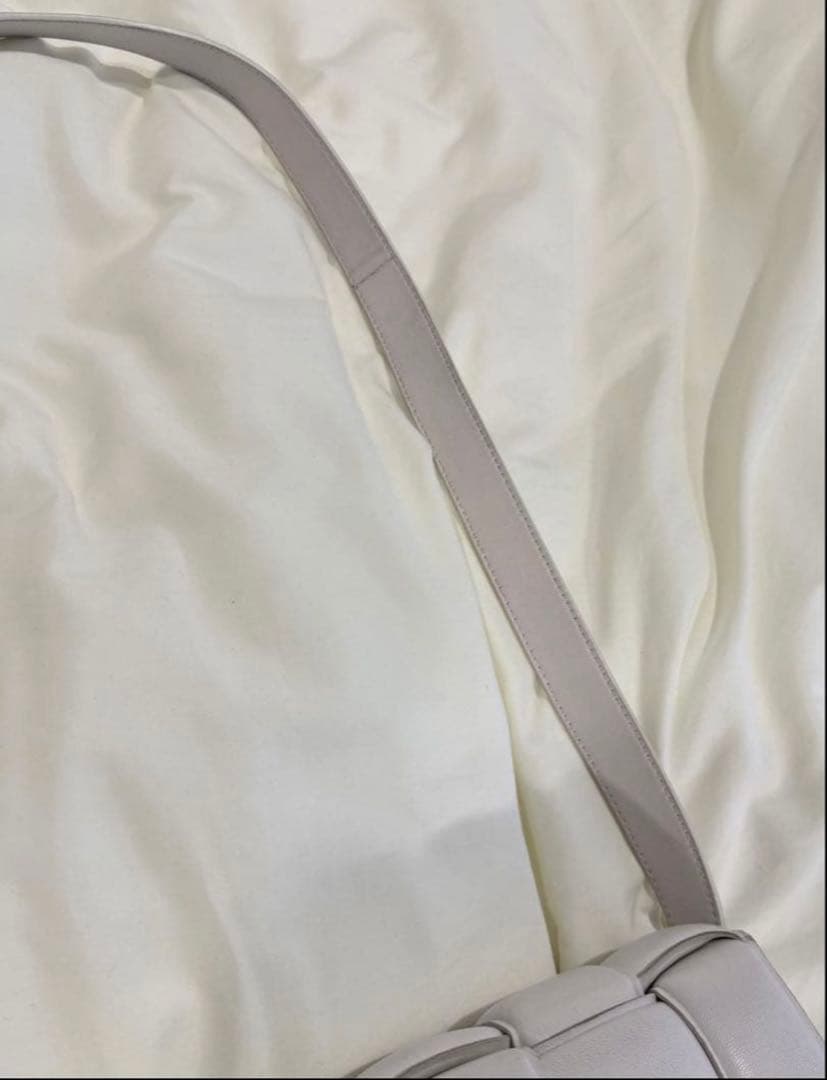 BOTTEGA VENETA ボッテガヴェネタ パデットカセット