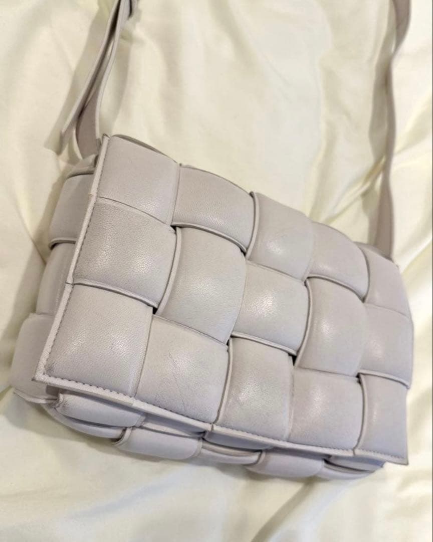 BOTTEGA VENETA ボッテガヴェネタ パデットカセット