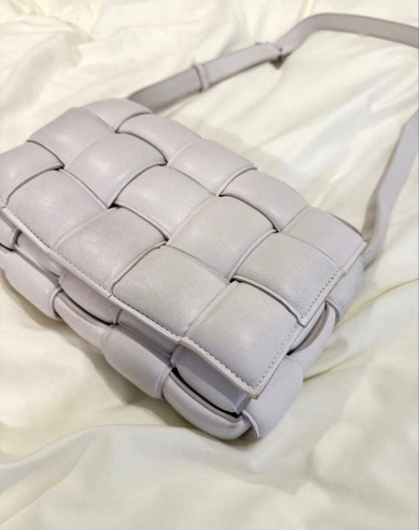 BOTTEGA VENETA ボッテガヴェネタ パデットカセット