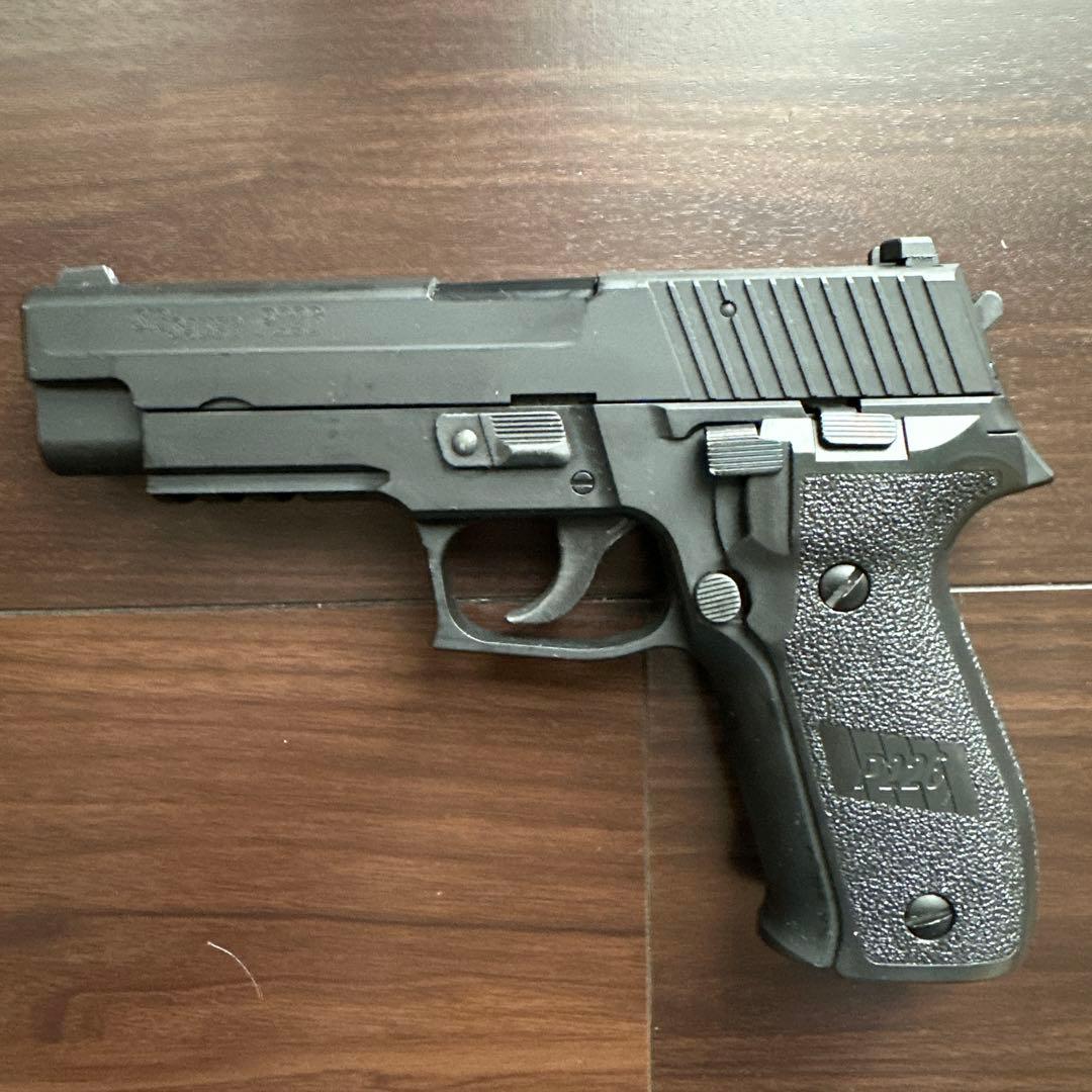 東京マルイ SIG SAUER P226 ガスガン、ホルスター