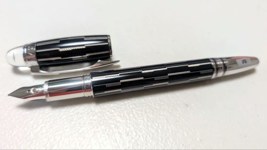 【限定品】モンブラン 万年筆 スターウォーカー ブラックミステリー ペンケース