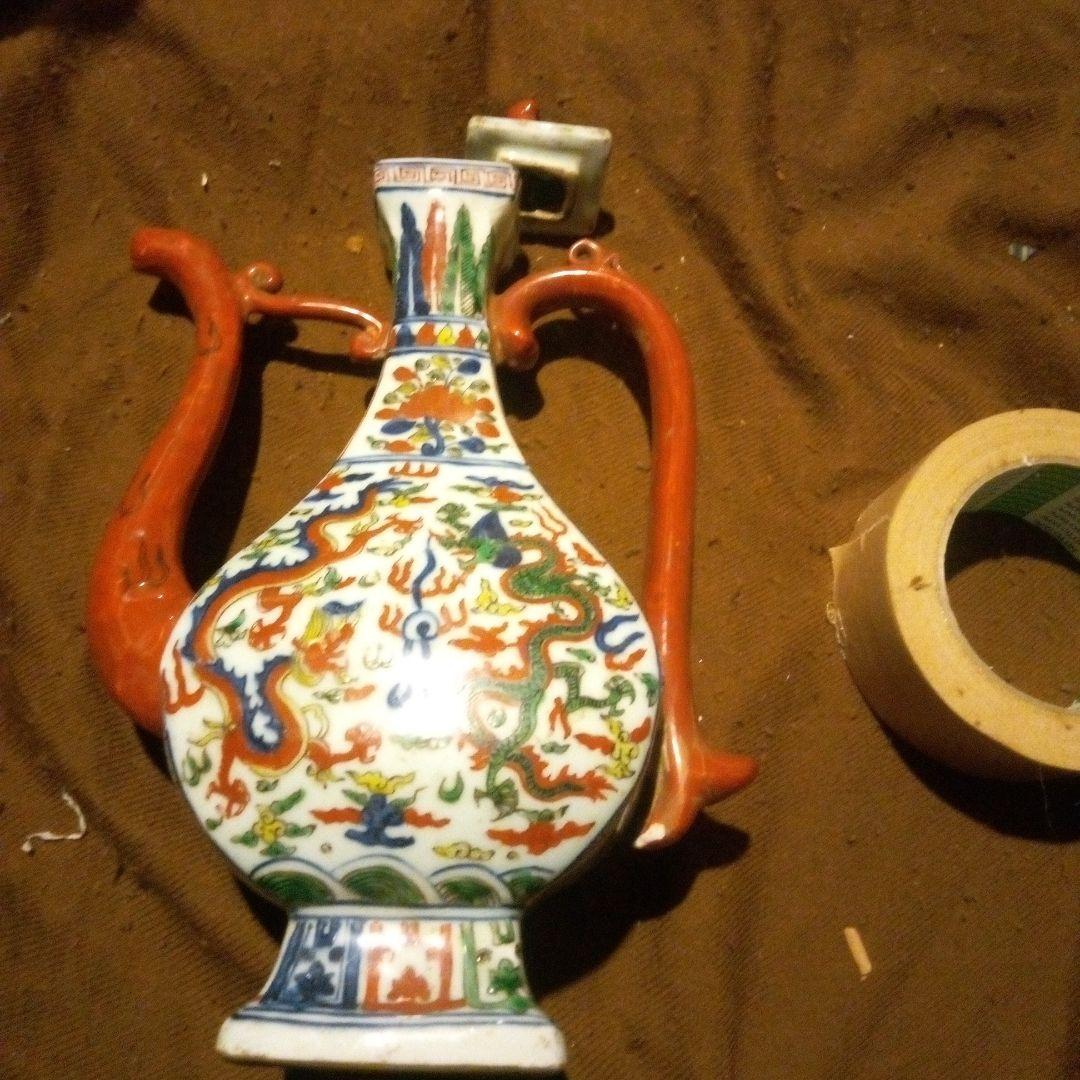 中国陶磁器　明萬歴赤絵　水差し A