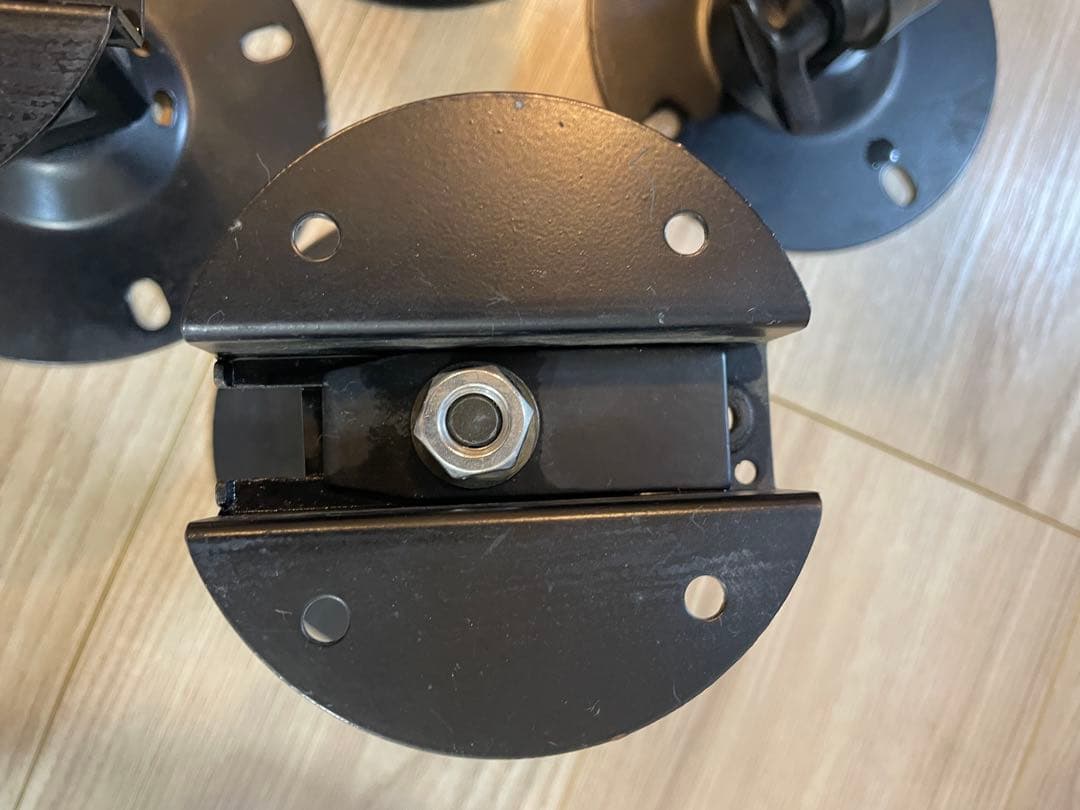 BOSE 301-AV MONITOR　スピーカー 天吊金具CB33 4個