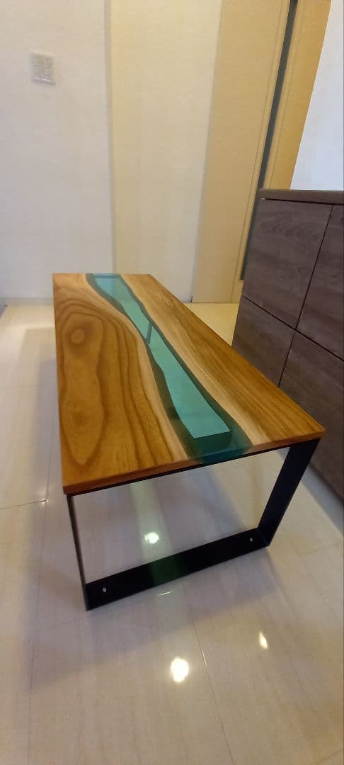 リバーテーブル　レジンテーブル　ローテーブル　センターテーブル　コーヒーテーブル